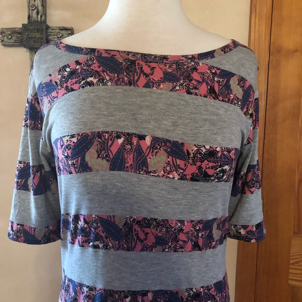 LulaRoe Large Beautiful Julia